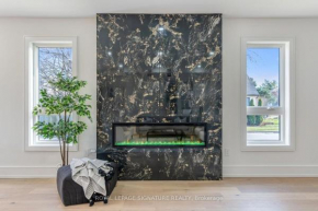 5 Bed 4 Bath Luxurious House
